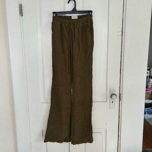Abercrombie & Fitch Crinkle Drawstring Pants in Brown